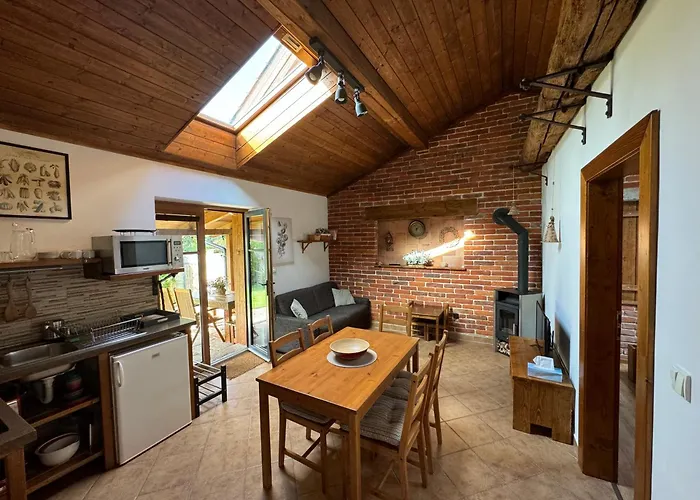 Kamenny Apartment *